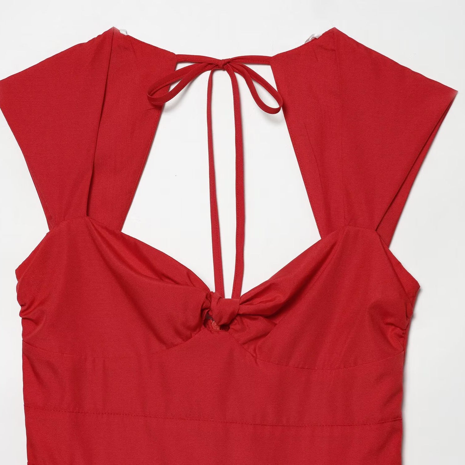 Robe sans manches à encolure carrée et dos nu torsadé