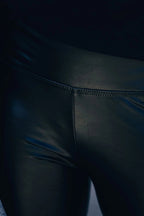 Legging taille haute en similicuir noir