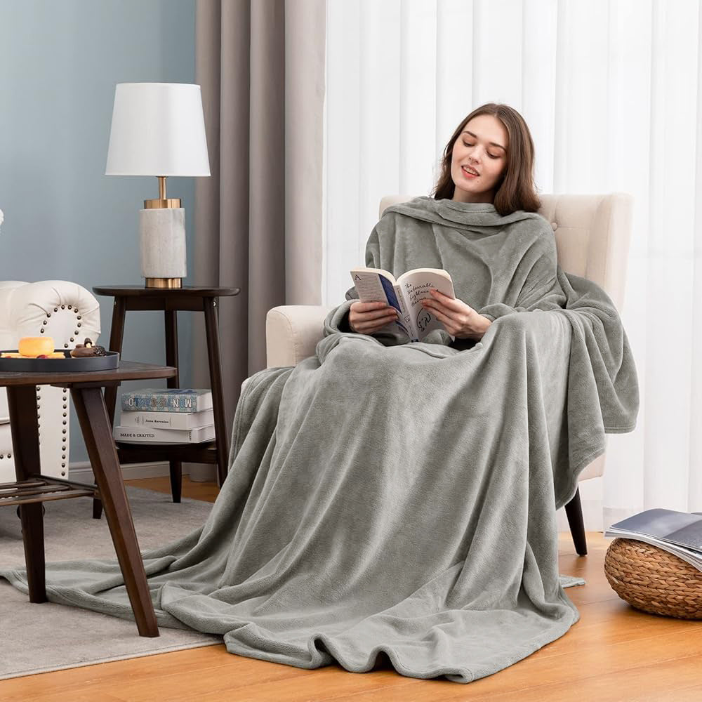 Couverture à Capuche Sherpa Classique Chaude Confortable Portable Cape Plaid Doux Maison Télévision Canapé Fourrure de Vison Nuage