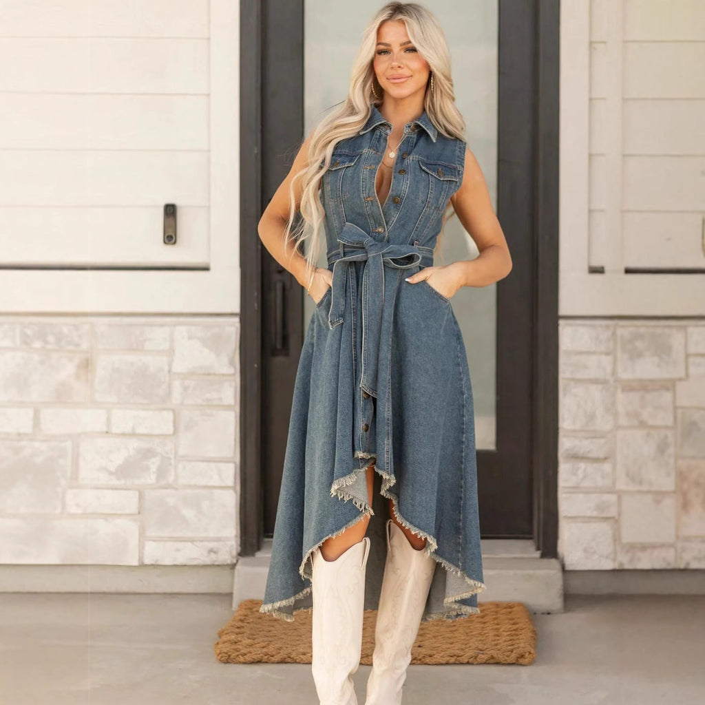 Robe cow-boy, sans manches, coupe asymétrique