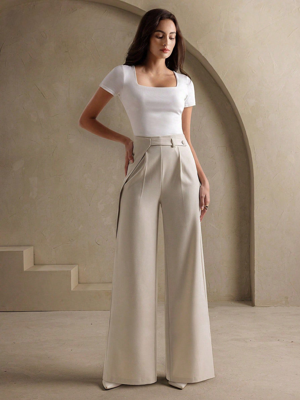 Pantalones de pernera ancha con caída en A
