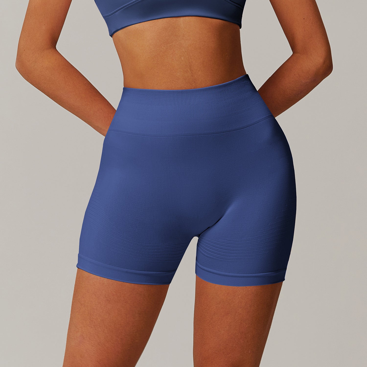 Pantalones cortos de yoga ajustados de talle alto