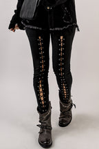 Leggings negros con cordones en la parte delantera