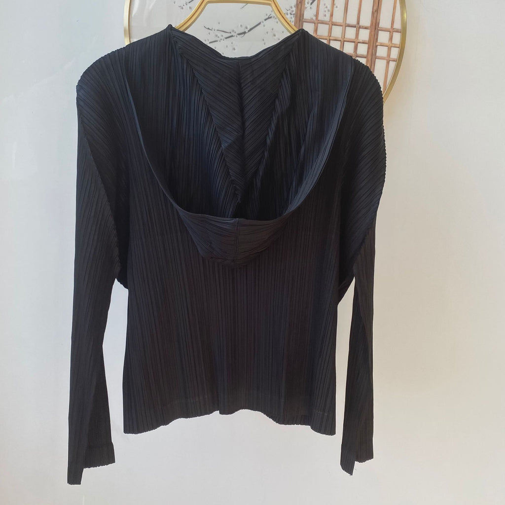 Sudadera casual plisada de alta gama con capucha