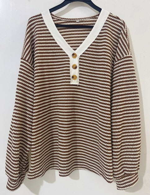Color-Block V-Neck Button Top
