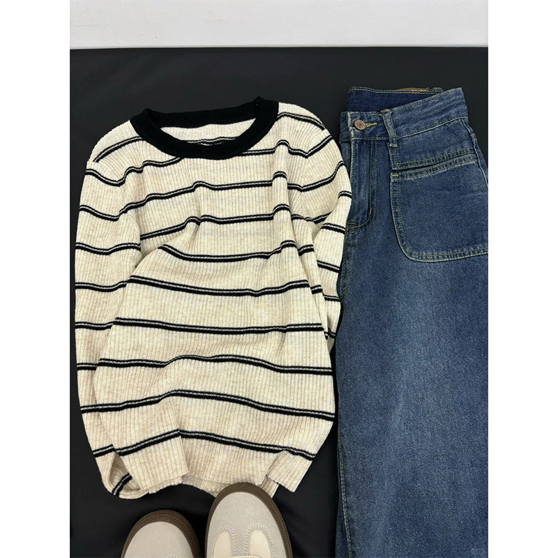 Blue-Gray Contrast Lightweight Sweater