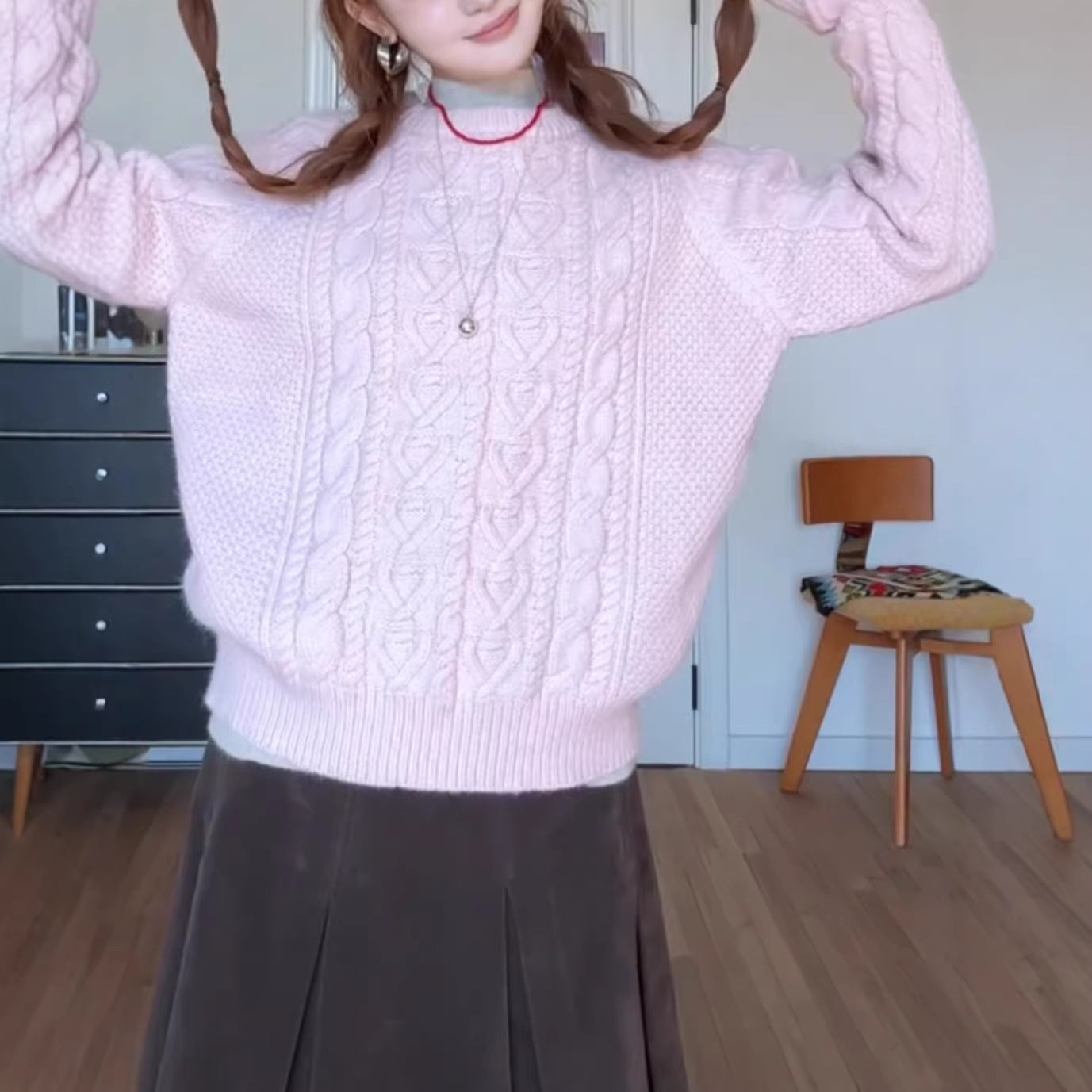 Suéter de punto trenzado rosa anudado para mujer, estilo holgado y grueso