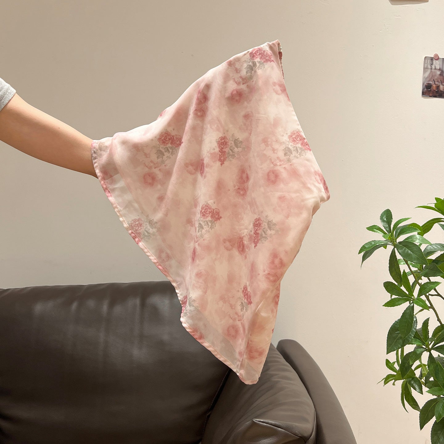 Falda midi fluida de talle alto con estampado rosa para mujer, diseño entallado y estilizado
