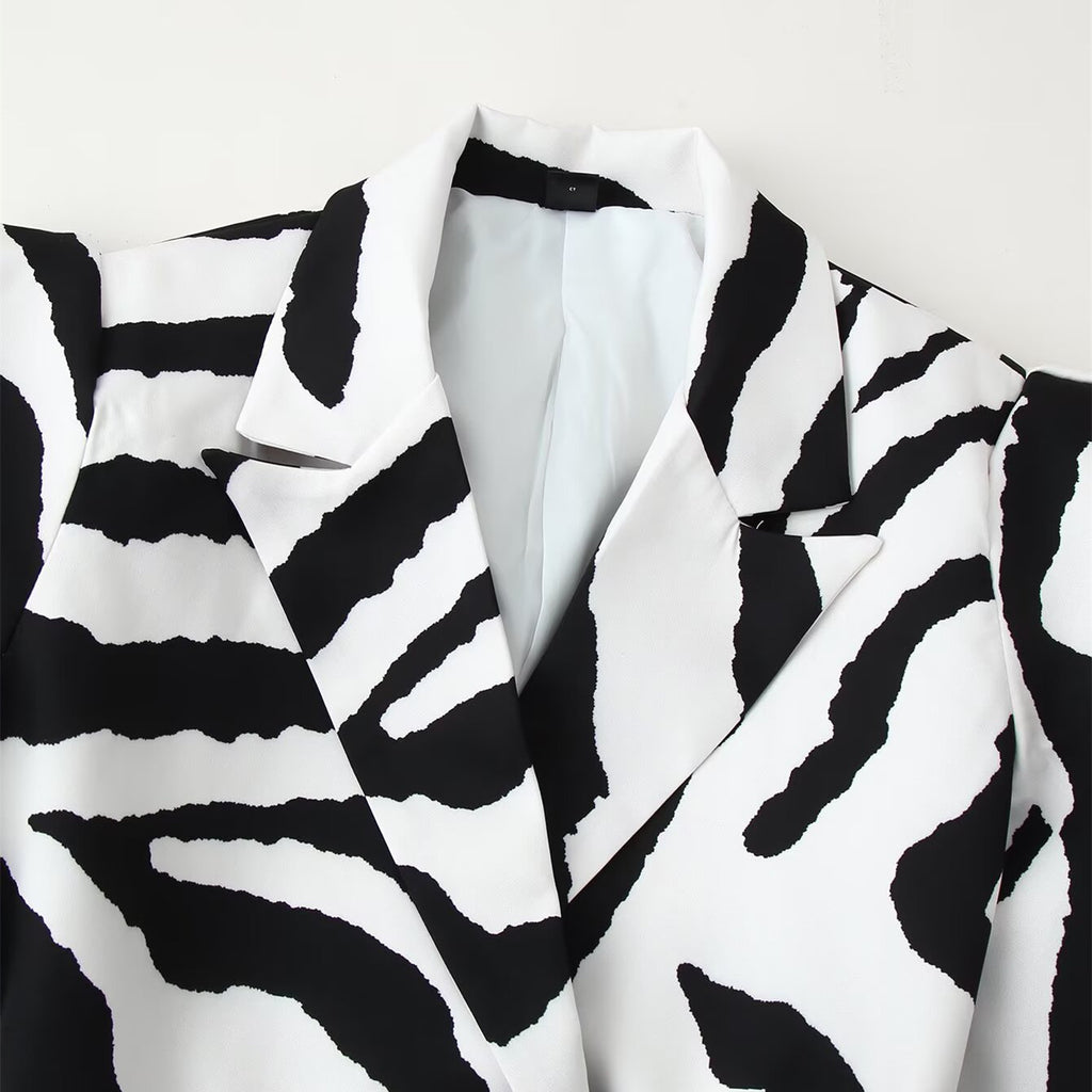 Veste de costume à rayures zébrées, taille cintrée à lacets et épaules larges
