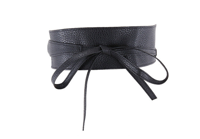 Obi waist belt bow detail close-up