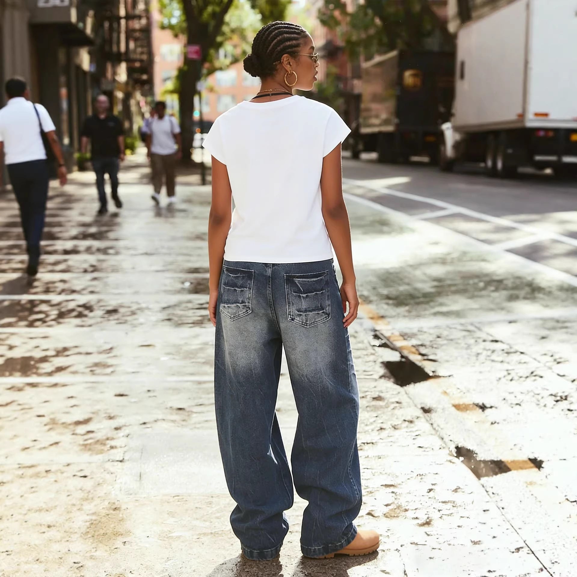Lightning-Wash Relaxed Jeans