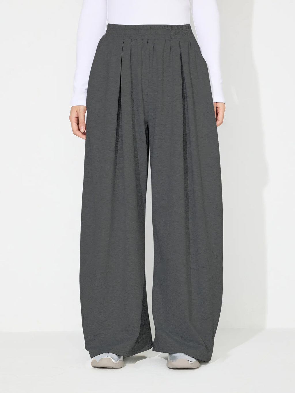 Pantalones anchos de pernera ancha