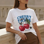 Camiseta de puro algodón con estampado de letras y cerezas