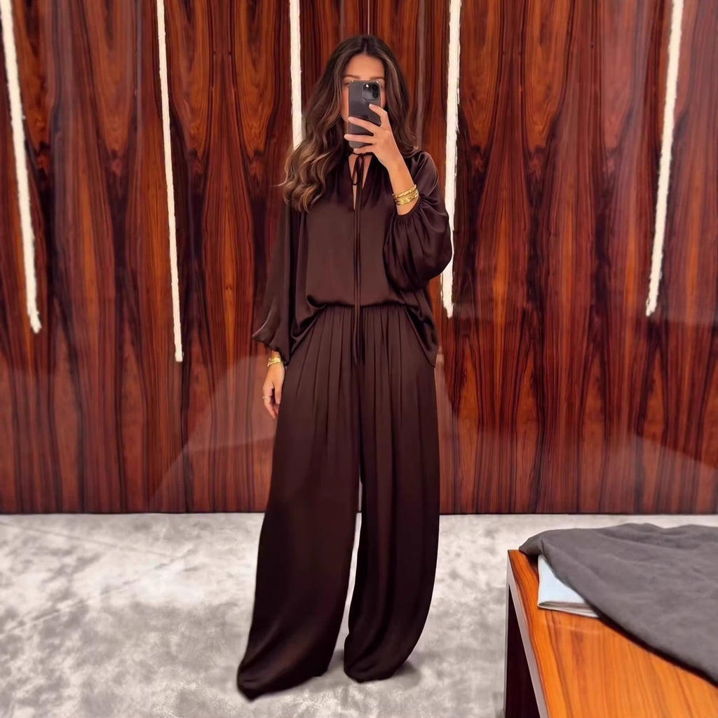 Conjunto de pantalón holgado con cuello en V y cordones de color liso