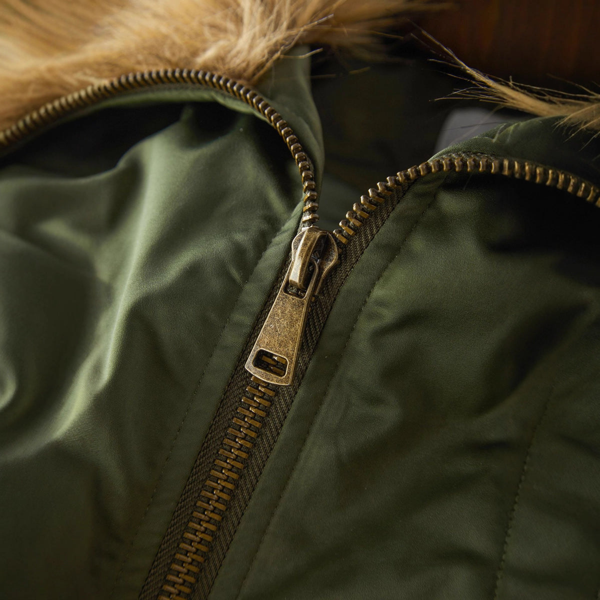 Cropped Hooded Puffer Jacket