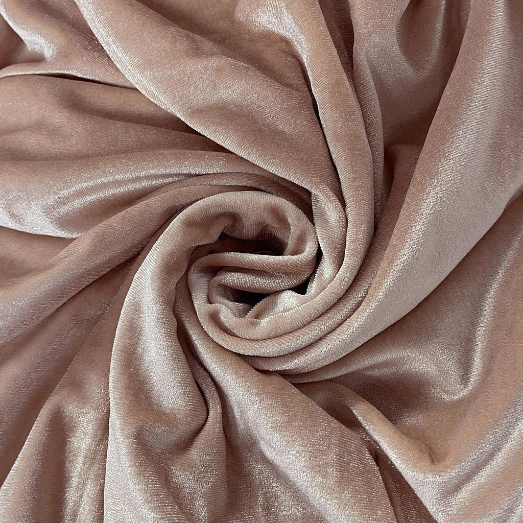 Haut à capuche à manches longues
