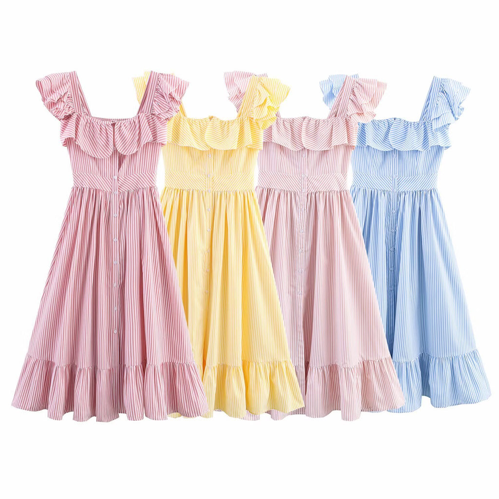 Robe rayée cintrée à simple boutonnage et volants