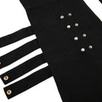 Pantalones de frente abierto con botón inclinado