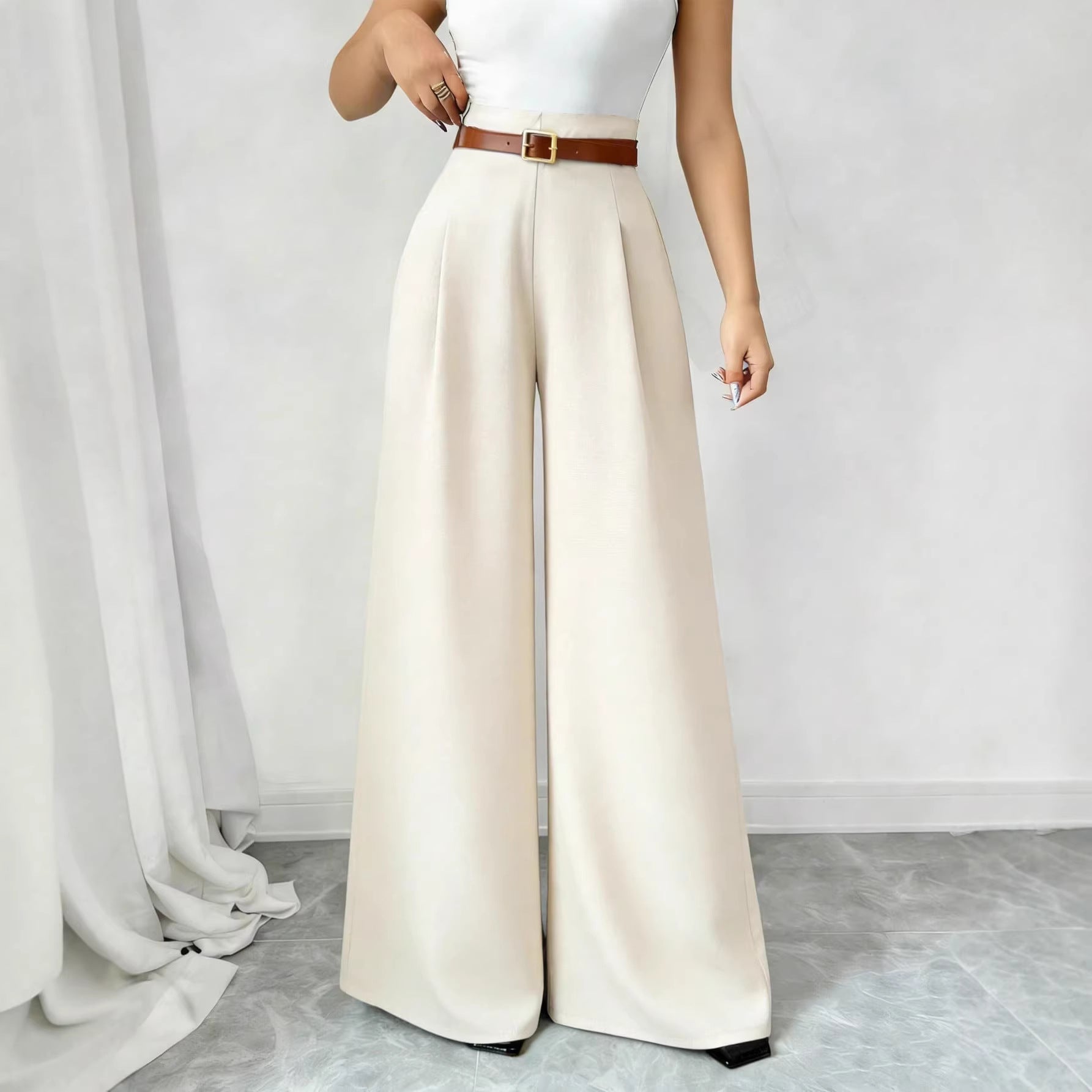 Pantalones de pierna recta y cintura elástica