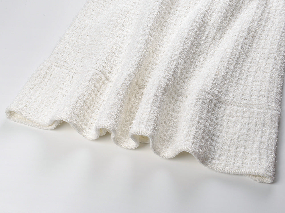 Robe croisée à col rond et manches longues
