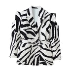 Veste de costume à rayures zébrées, taille cintrée à lacets et épaules larges