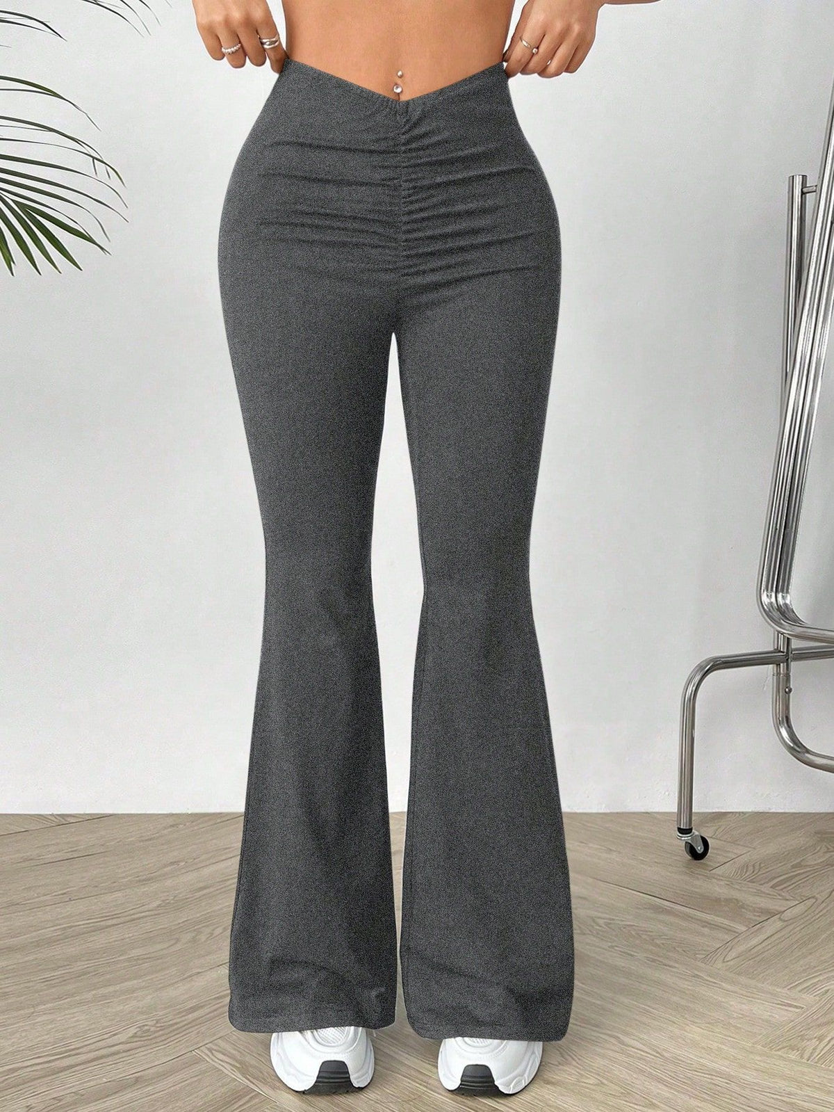 V-Waist Stretch Trousers - view 5